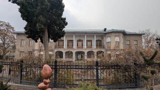 عکس عمارت ارباب هرمز (موزه گرافیک ایران)