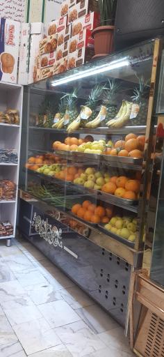 عکس آبمیوه فروشی پاتوق