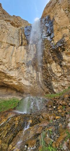 عکس آبشار خور