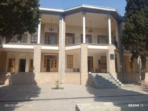 عکس عمارت ارباب هرمز (موزه گرافیک ایران)