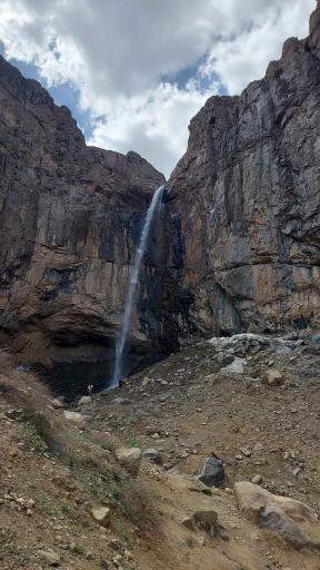 عکس آبشار خور
