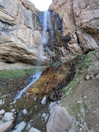 عکس آبشار خور