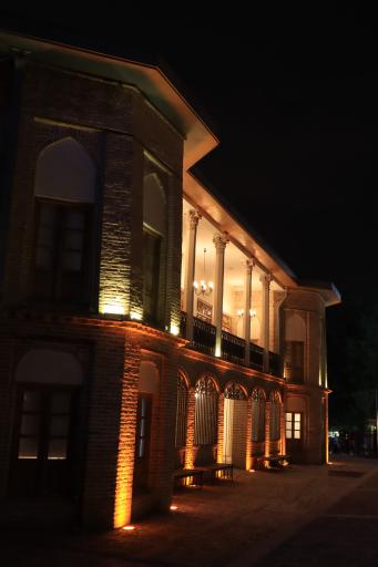 عکس عمارت ارباب هرمز (موزه گرافیک ایران)