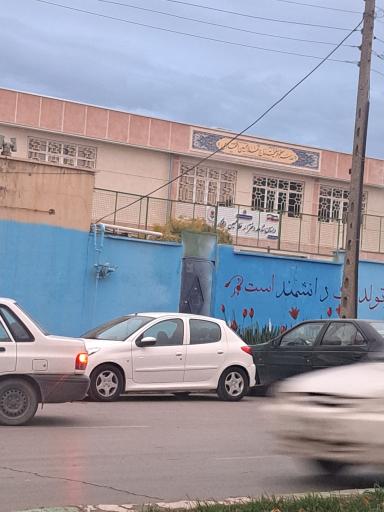 مدرسه حاج غلامحسین افتخاری