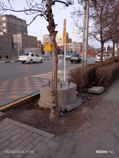 عکس انتهای بلوار خیام شمالی