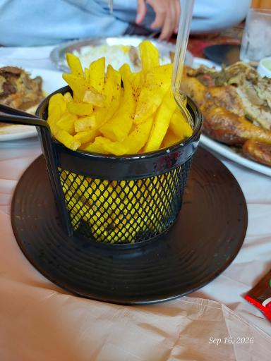 عکس رستوران غذاخوری پایتخت