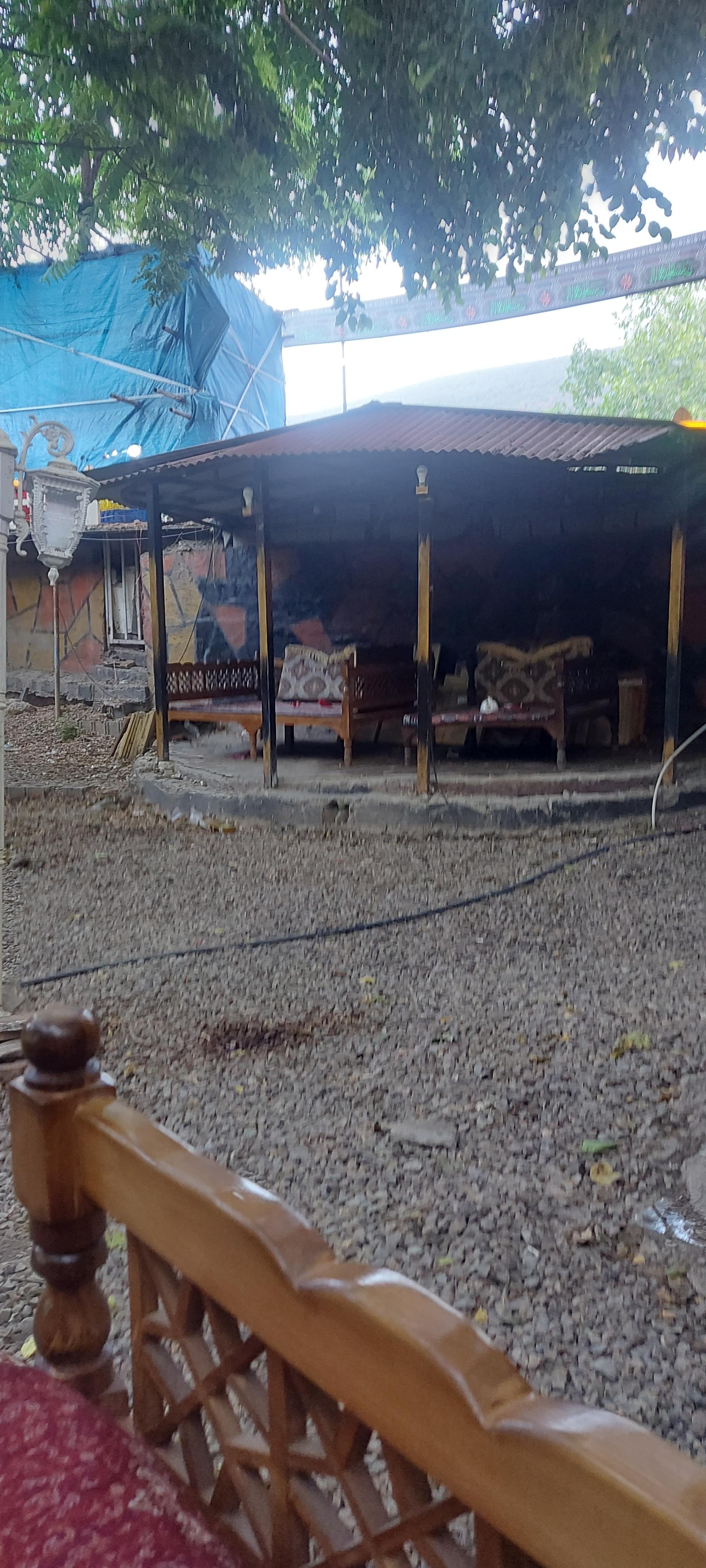 عکس سفره خانه سنتی جزیره