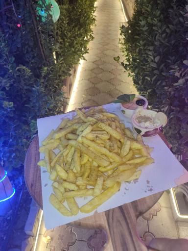 عکس کافه رستوران میثم