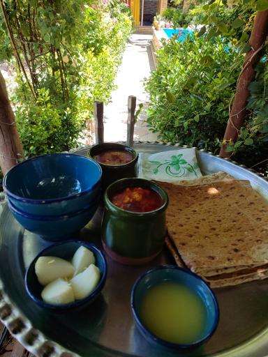 عکس کافه رستوران میثم