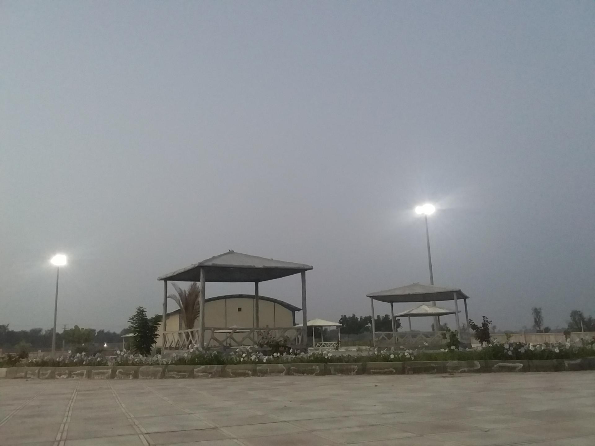 عکس پارک خانواده خالدین