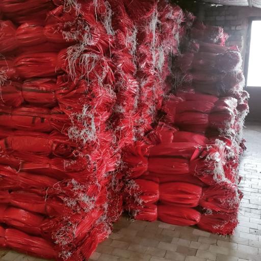 عکس کیسه فروشی برادران اسفندیاری 