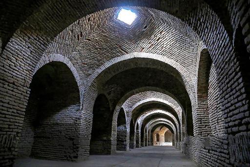 عکس کاروانسرای ینگی امام