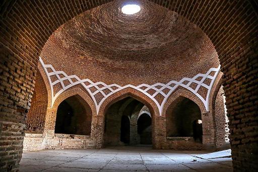 عکس کاروانسرای ینگی امام