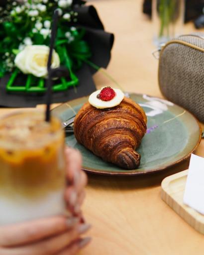 کافه بیکری باتر