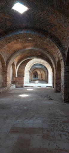 عکس کاروانسرای ینگی امام