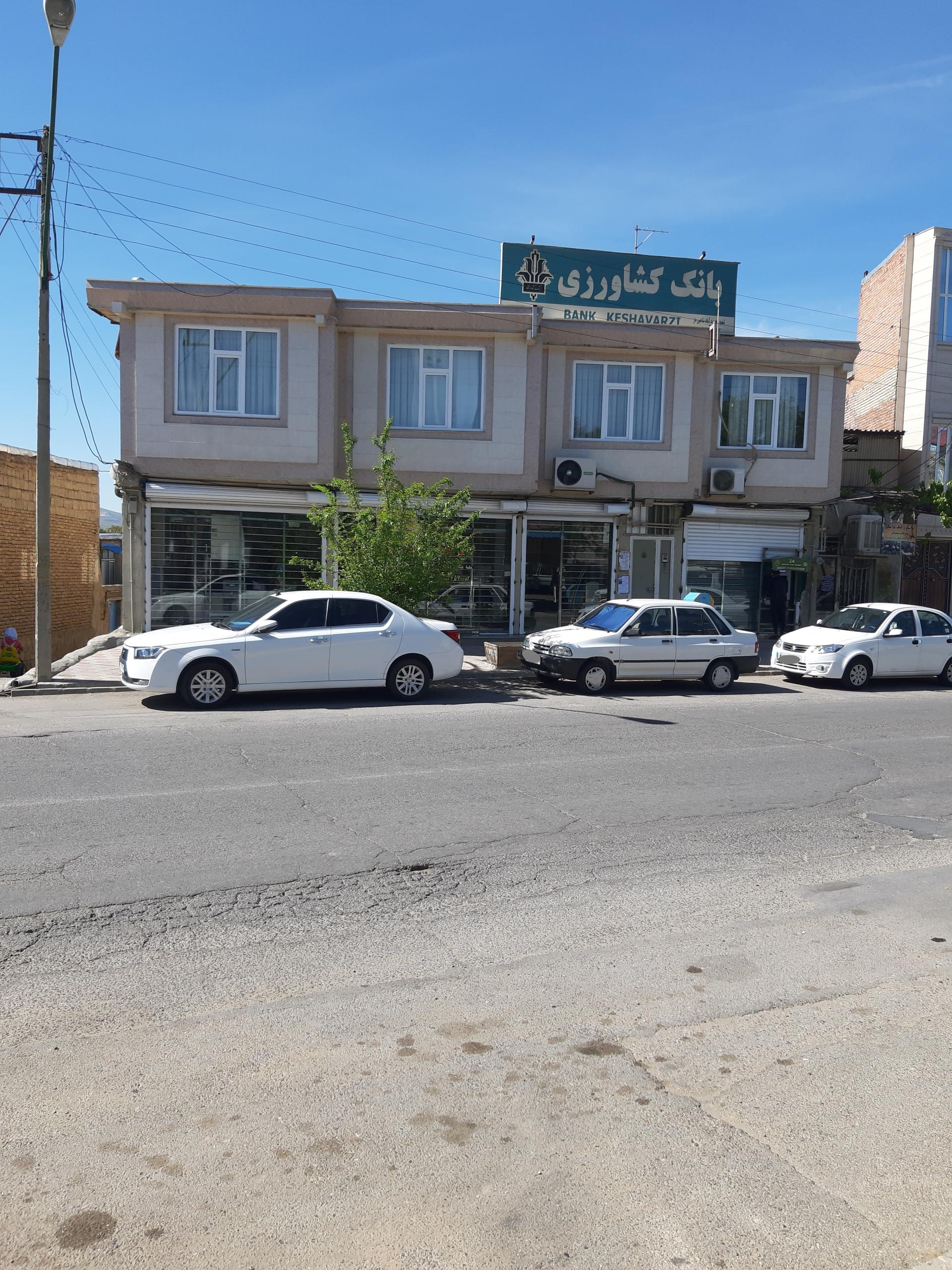 عکس بانک کشاورزی شعبه محمود آباد شاهین دژ