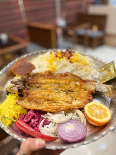 رستوران آریاتین