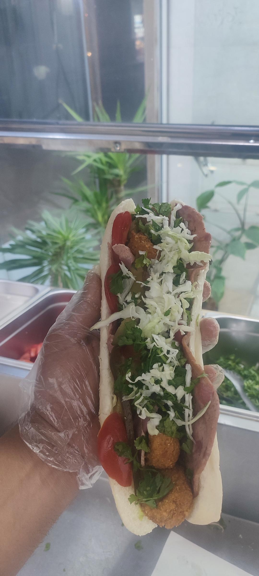 عکس فست فود نخود طلایی