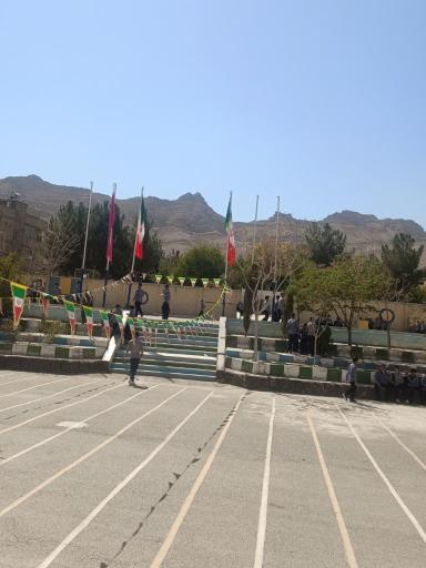 عکس دبیرستان پسرانه امیرکبیر قهجاورستان