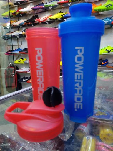 عکس فروشگاه ورزشی 90