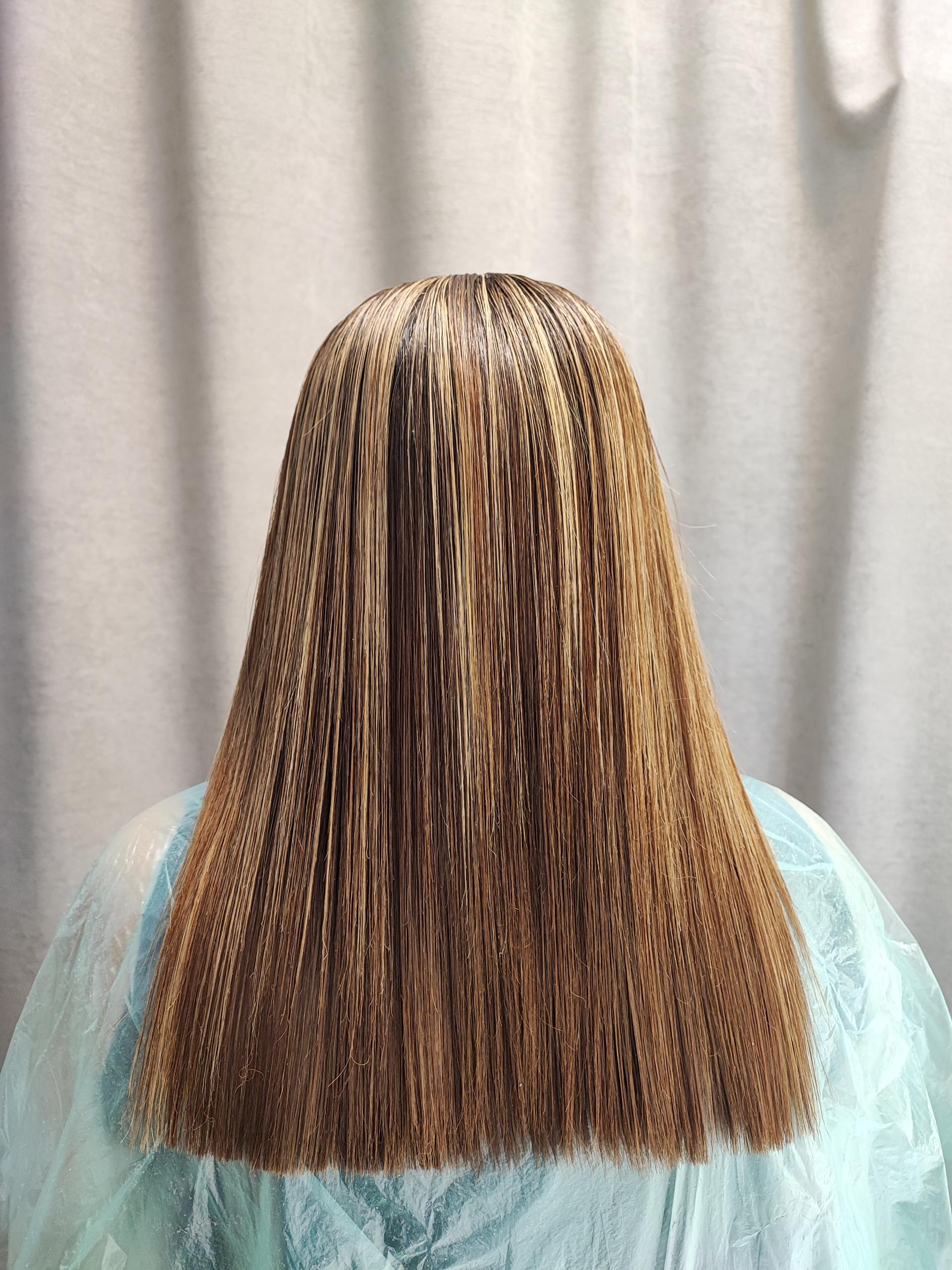 عکس آرایشگاه زنانه لی دیا