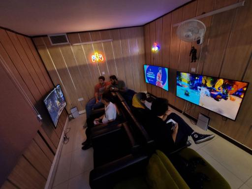 عکس گیم نت کرانه