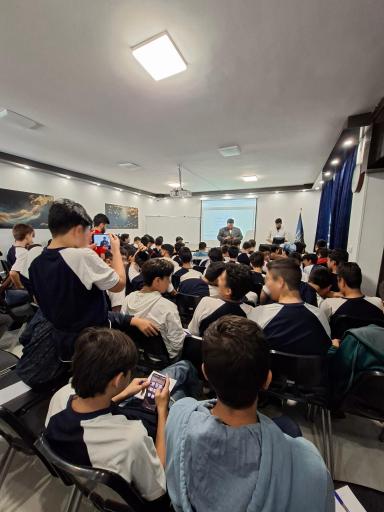 عکس آموزشگاه فنی و حرفه ای رادمان