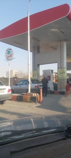 عکس پمپ گاز CNG گلشن