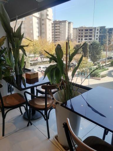 عکس فست فود سارا شعبه اشراق