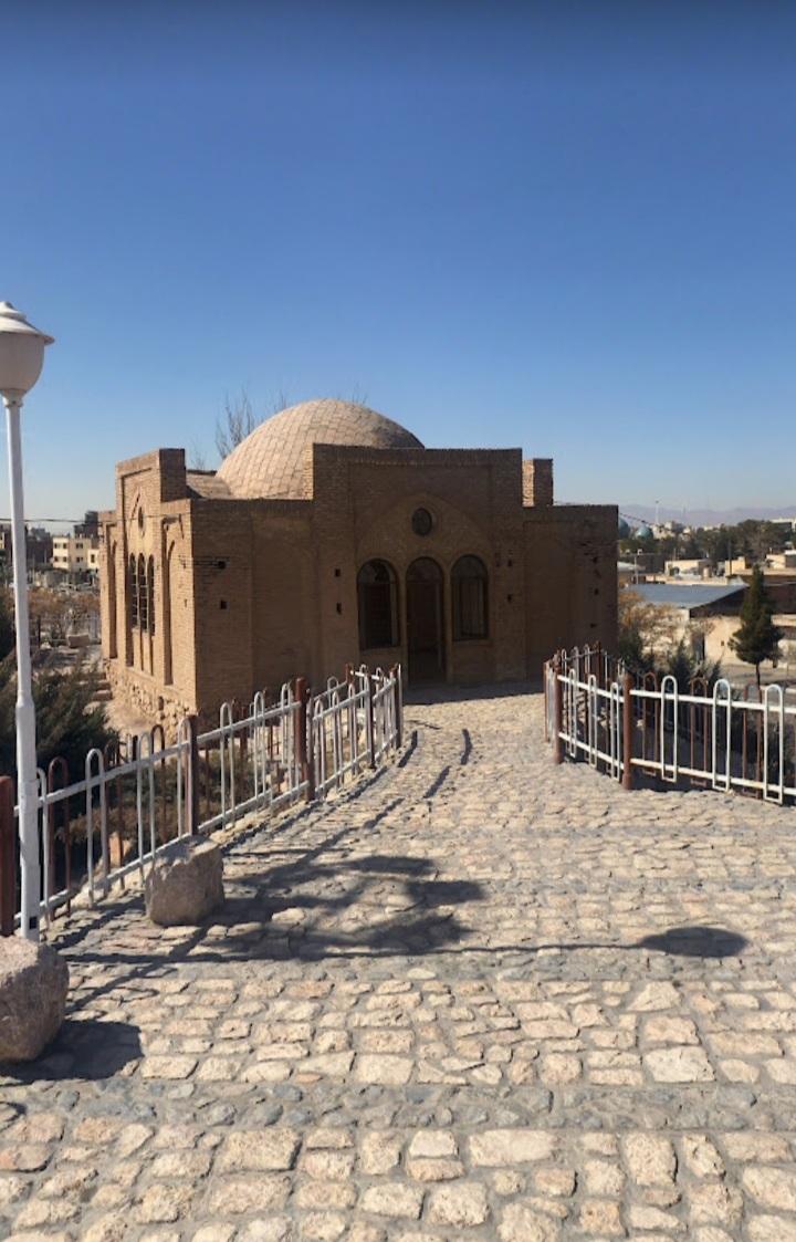 عکس مقبره سید گلبازخان