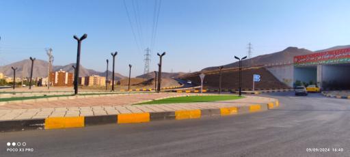 عکس میدان سردار شهید میرزاکوچک خان جنگلی