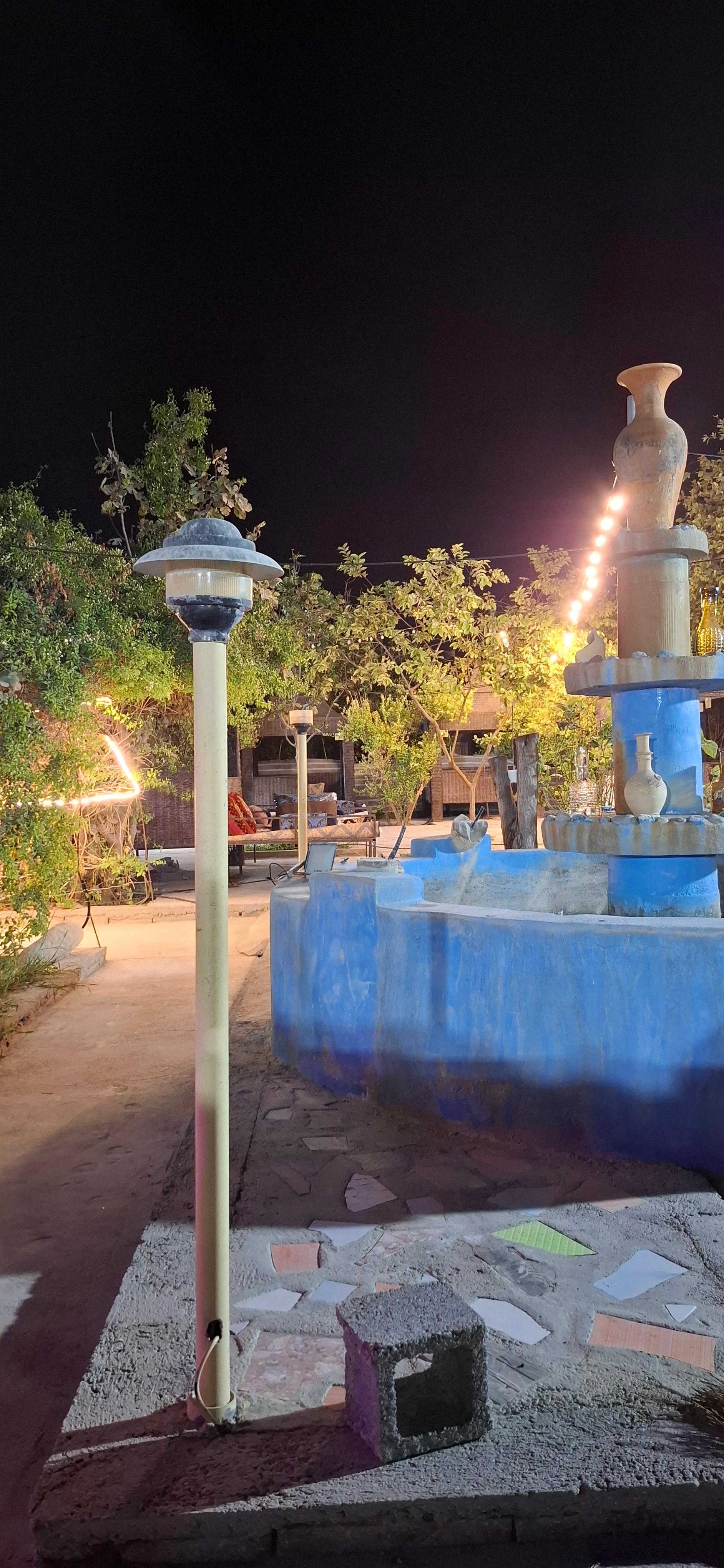 عکس باغ رستوران کاپتان