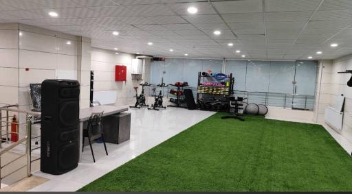 عکس باشگاه بدنسازی زروان جیم