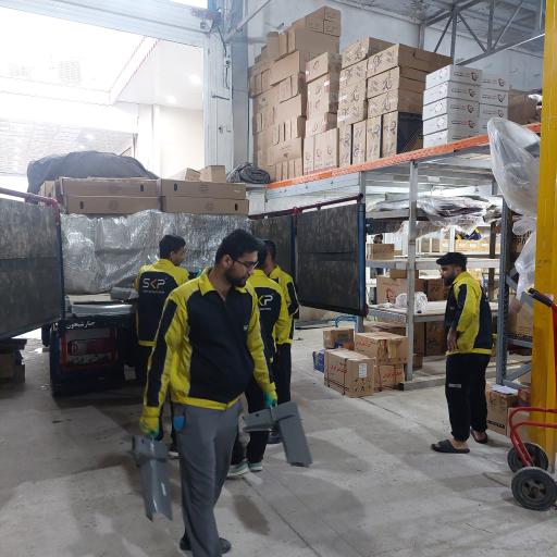 عکس انبار قطعات و یدکی مهدی رضایی 