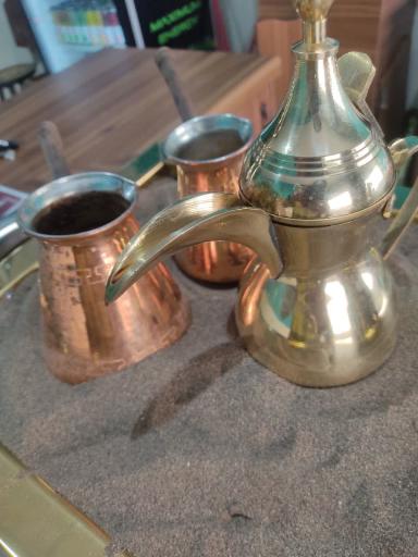 عکس کافی شاپ آقاجون