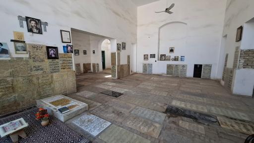 عکس آرامگاه آیت الله محمد حسن الهی طباطبایی