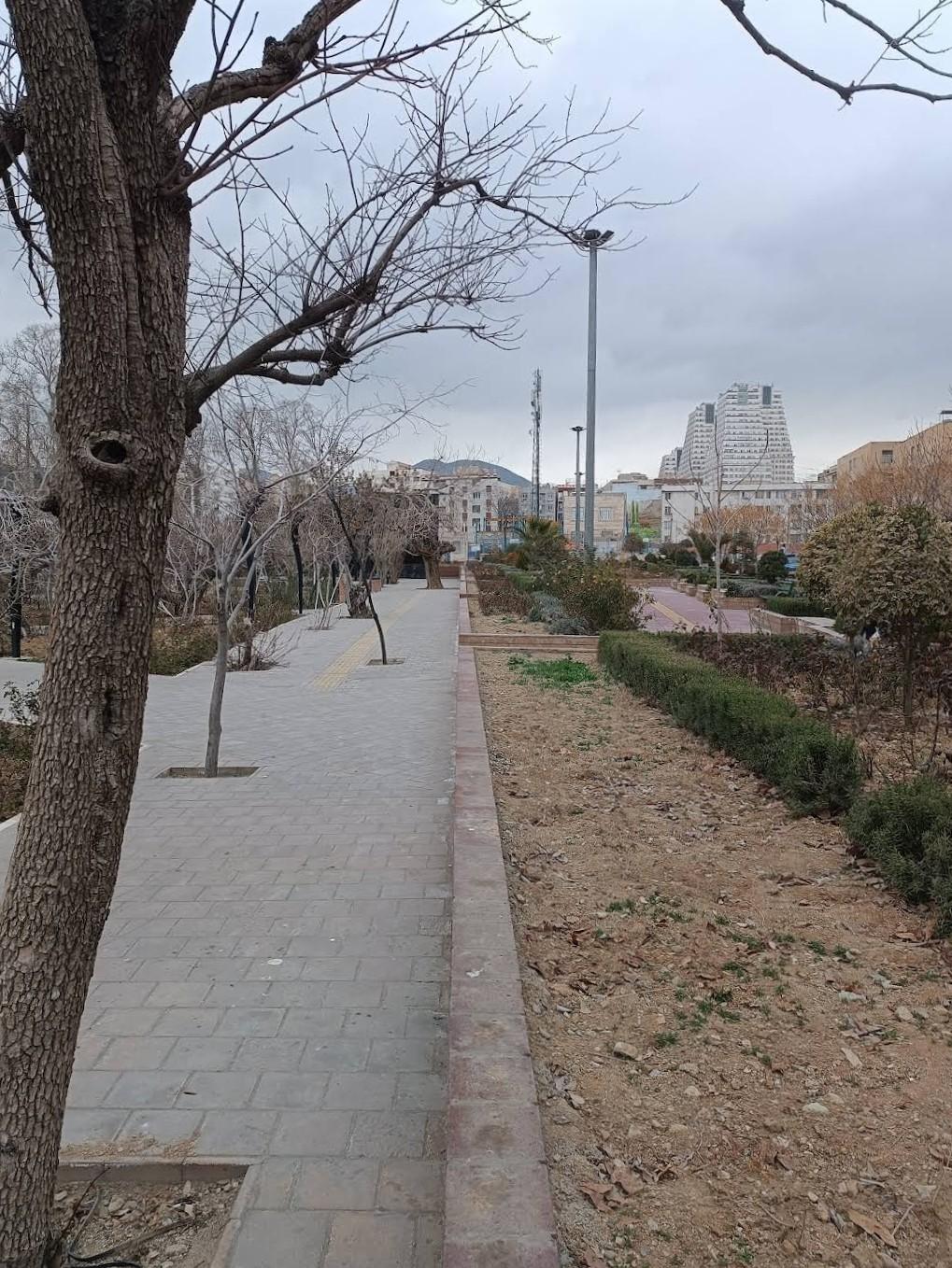 عکس بوستان انارستان