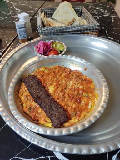 عکس املت پلاس