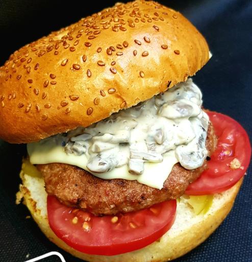 عکس کلاسیک برگر جوینت