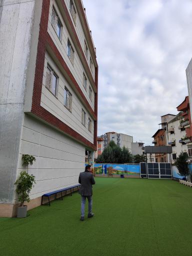 عکس دبستان پسرانه هاتف