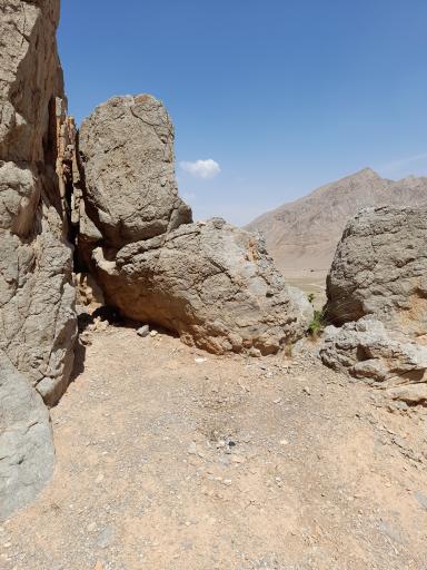 عکس چشمه لاوی (لاوه)
