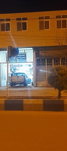 عکس تعویض روغن احمد