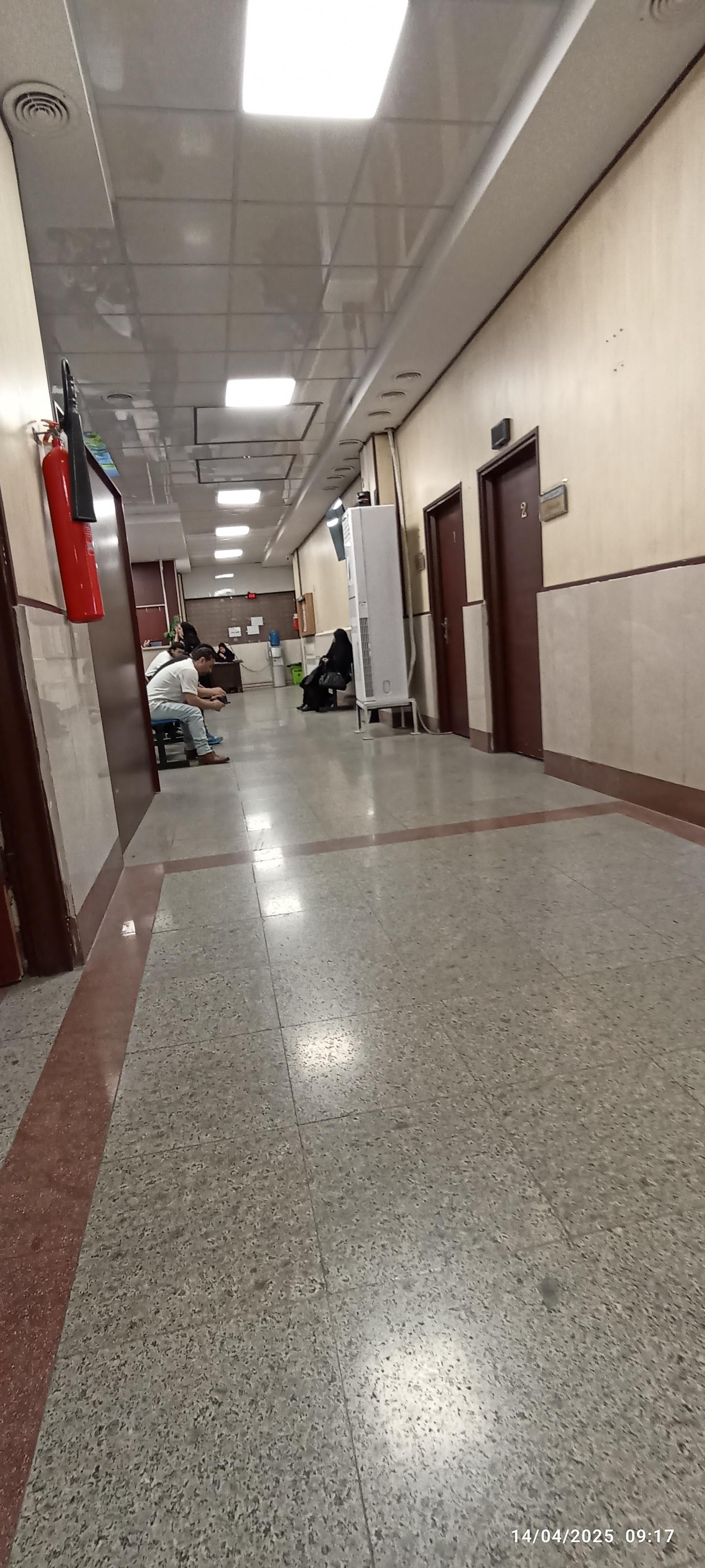 عکس ساختمان امام سجاد (ع)