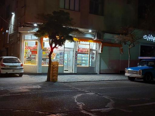 عکس مجتمع گوشتی آذر مرغ پریزاد