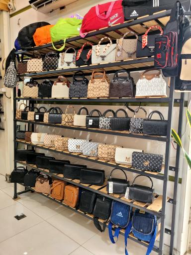 عکس کیف ماه تی تی