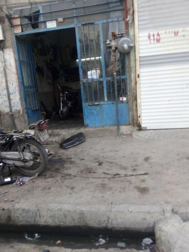 عکس تعمیرگاه موتور سیکلت 