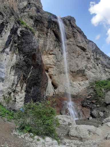 عکس آبشار سنگان