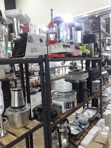 عکس فروشگاه صادقیان