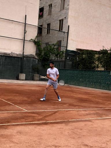 عکس مجموعه تفریحی زمین تنیس و مدرسه تنیس آکام