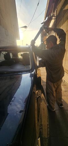 عکس شیشه اتومبیل نوین